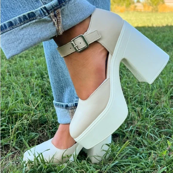 Free People - Gwen Mary Jane Platform Pump in Moonlight - Picture 4 of 4